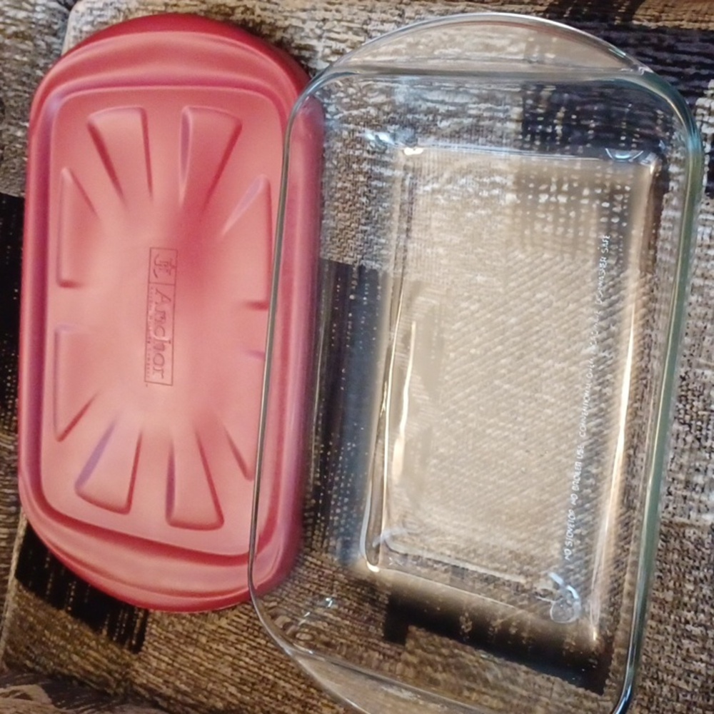 2/$50 Anchor Baking Dish With Lid - 3 Qt. Capacity